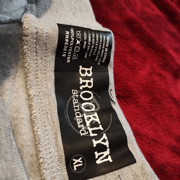 Men's Brooklyn standard sweatpants size extra large new never worn only washed - Picture 2 of 4